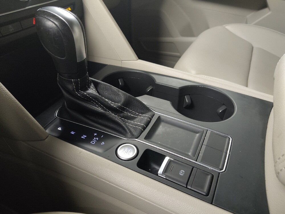 2022 Volkswagen Atlas in Metairie, LA 70006 - 18109286 26