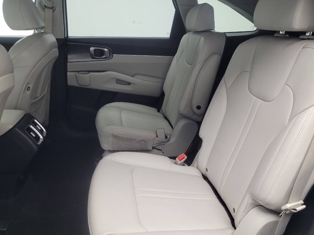 2021 Kia Sorento in Indianapolis, IN 46222 - 18109290 18