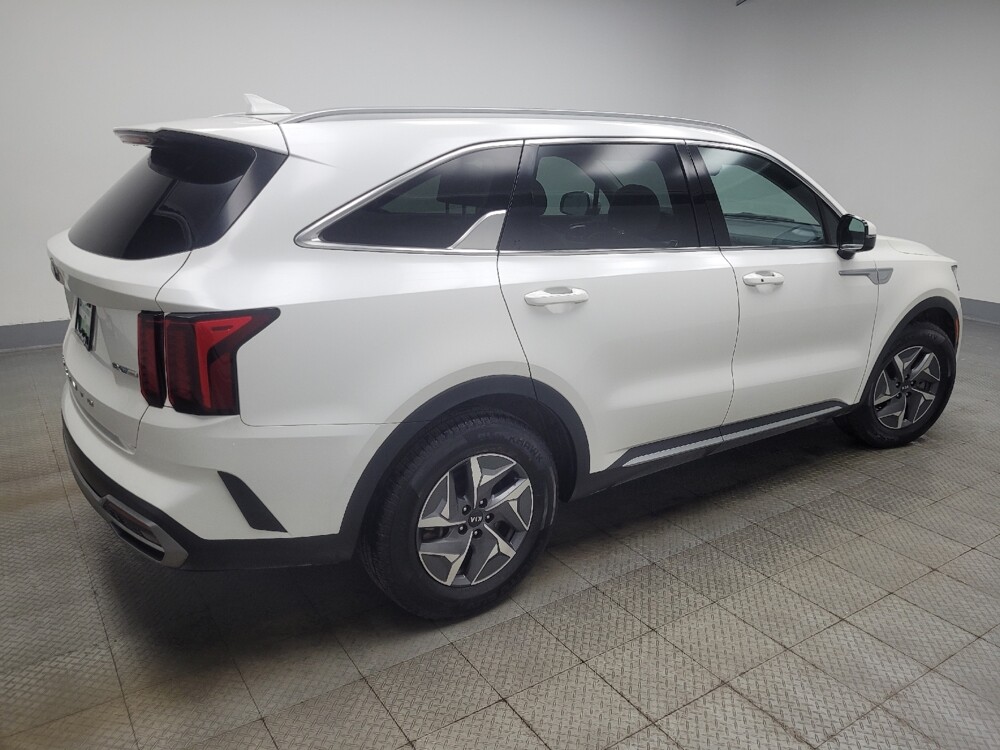 2021 Kia Sorento in Indianapolis, IN 46222 - 18109290 10