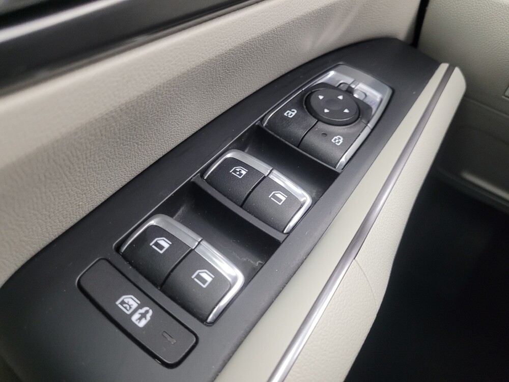 2021 Kia Sorento in Indianapolis, IN 46222 - 18109290 27