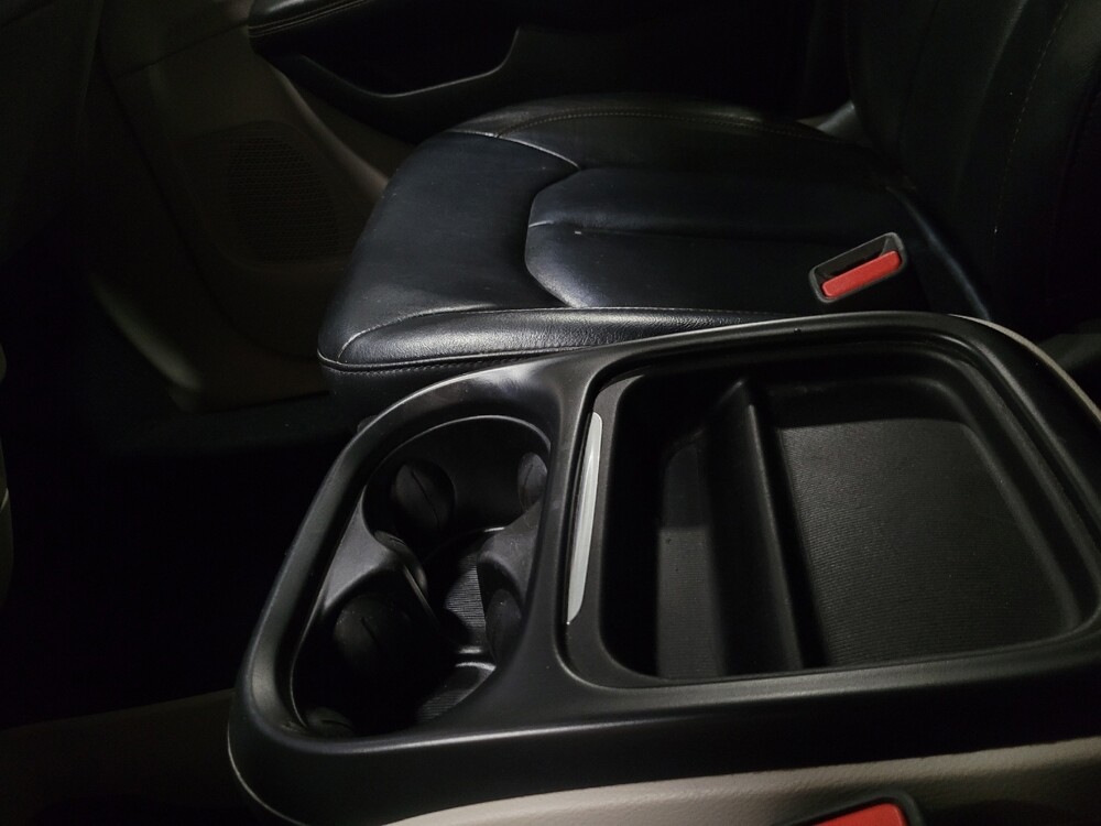 2017 Chrysler Pacifica in New Castle, DE 19720 - 18109296 26