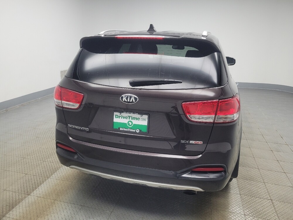 2018 Kia Sorento in Indianapolis, IN 46219 - 18109313 7