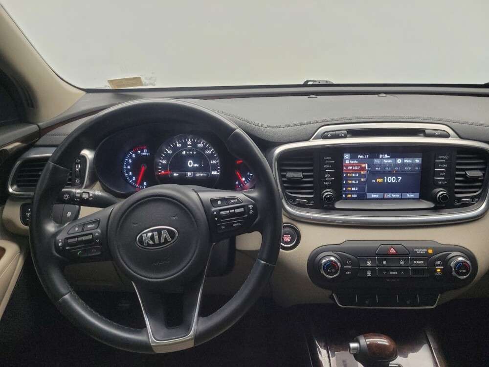 2018 Kia Sorento in Indianapolis, IN 46219 - 18109313 22
