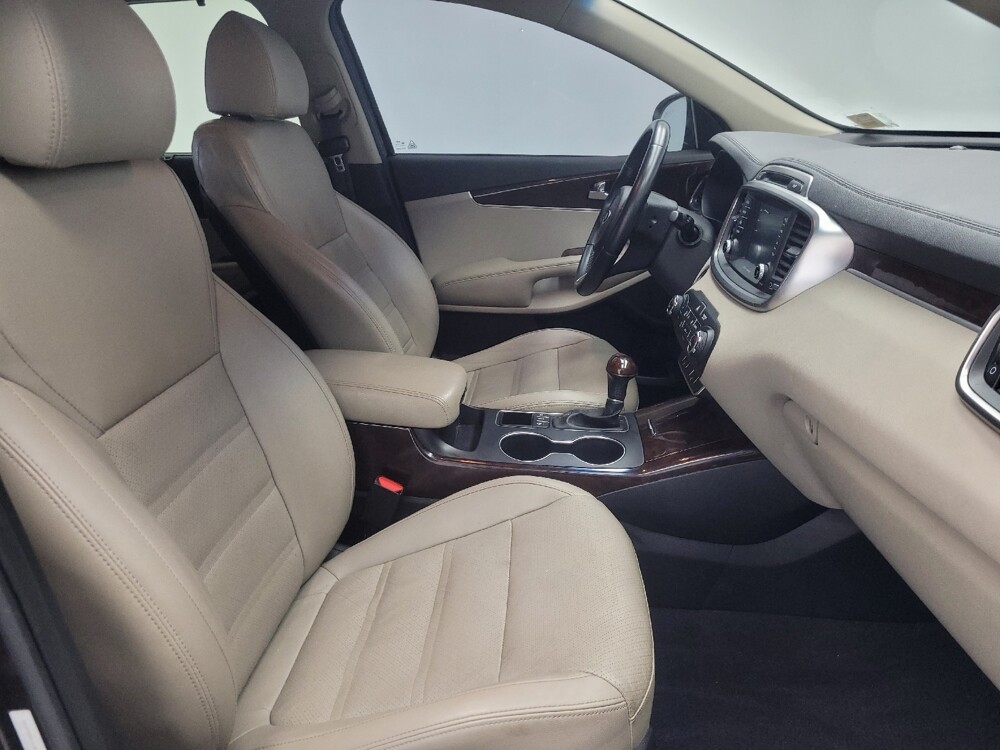 2018 Kia Sorento in Indianapolis, IN 46219 - 18109313 21