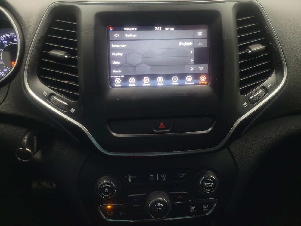 2019 Jeep Cherokee in Memphis, TN 38128 - 18109317 25