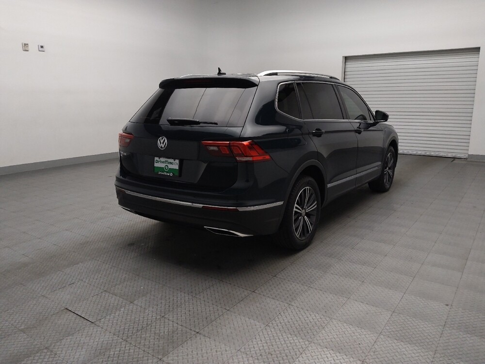 2019 Volkswagen Tiguan in Fort Worth, TX 76116 - 18109318 9