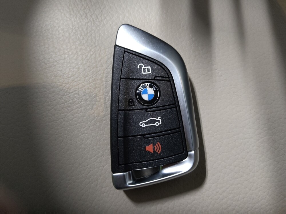 2020 BMW X2 in Columbus, OH 43228 - 18109325 32