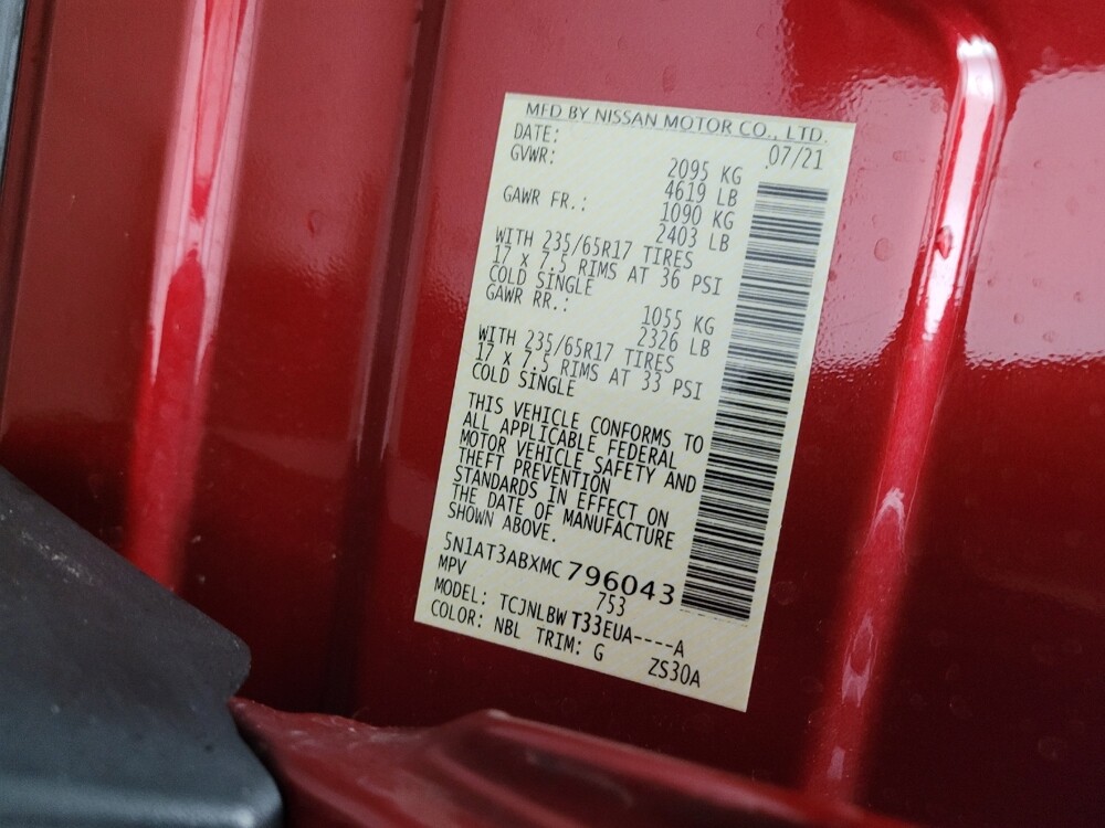 2021 Nissan Rogue in Cincinnati, OH 45255 - 18109330 33