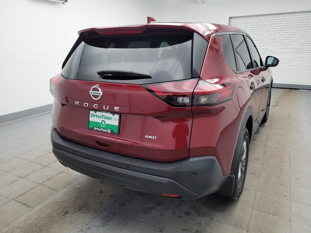 2021 Nissan Rogue in Cincinnati, OH 45255 - 18109330 7