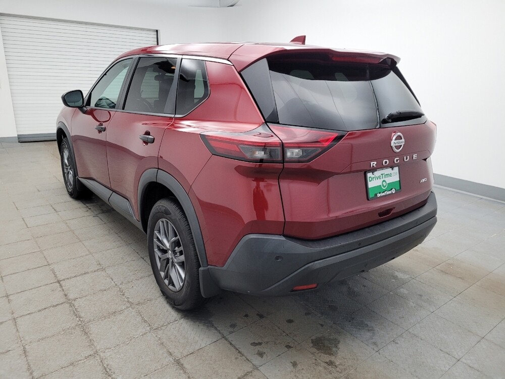 2021 Nissan Rogue in Cincinnati, OH 45255 - 18109330 5