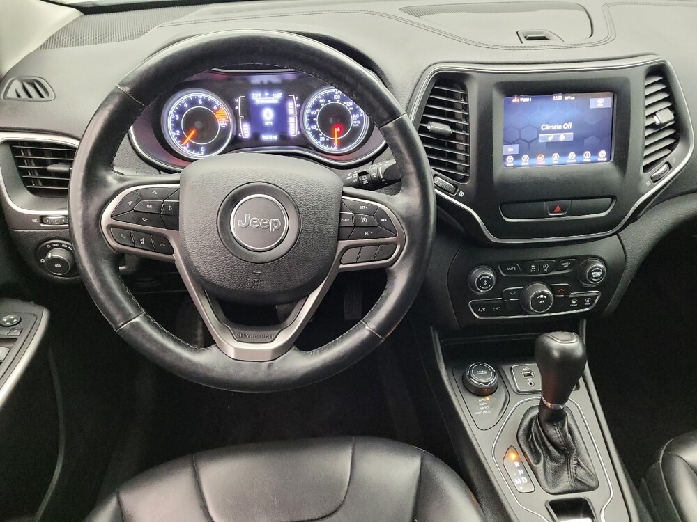 2019 Jeep Cherokee in Cincinnati, OH 45255 - 18109331 22