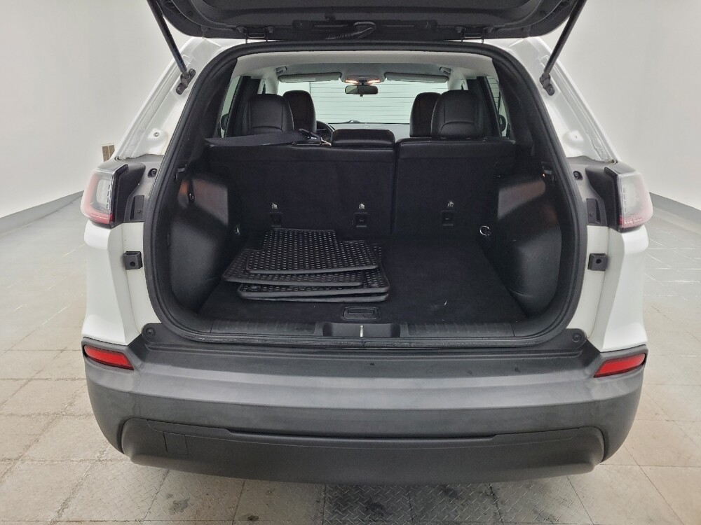 2019 Jeep Cherokee in Cincinnati, OH 45255 - 18109331 29