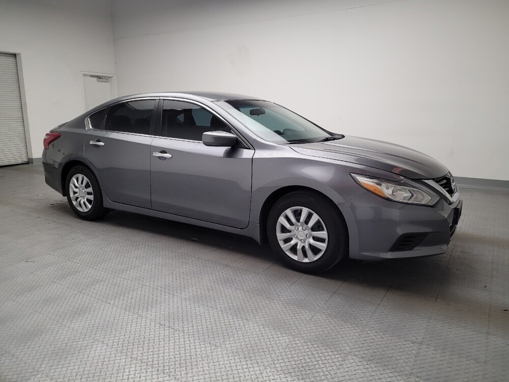 2018 Nissan Altima in Riverside, CA 92504 - 18109340 11