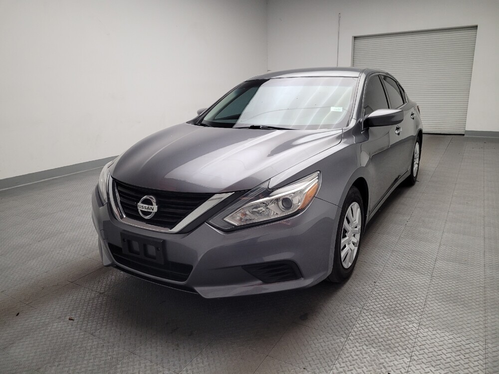 2018 Nissan Altima in Riverside, CA 92504 - 18109340 15