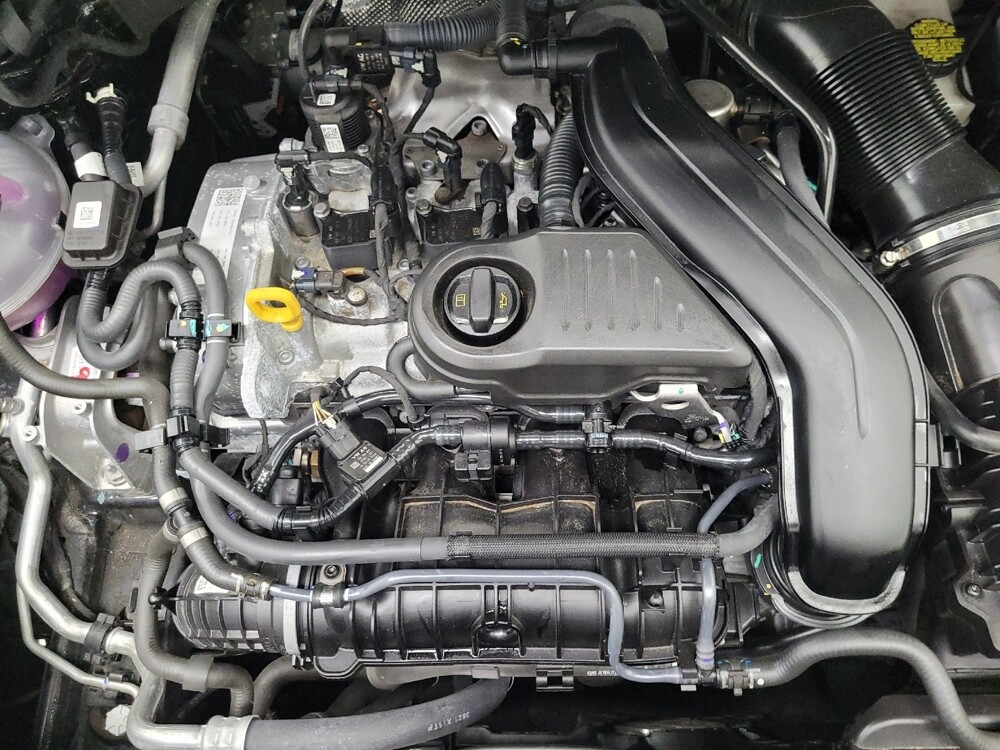 2023 Volkswagen Taos in Las Vegas, NV 89104 - 18109342 30