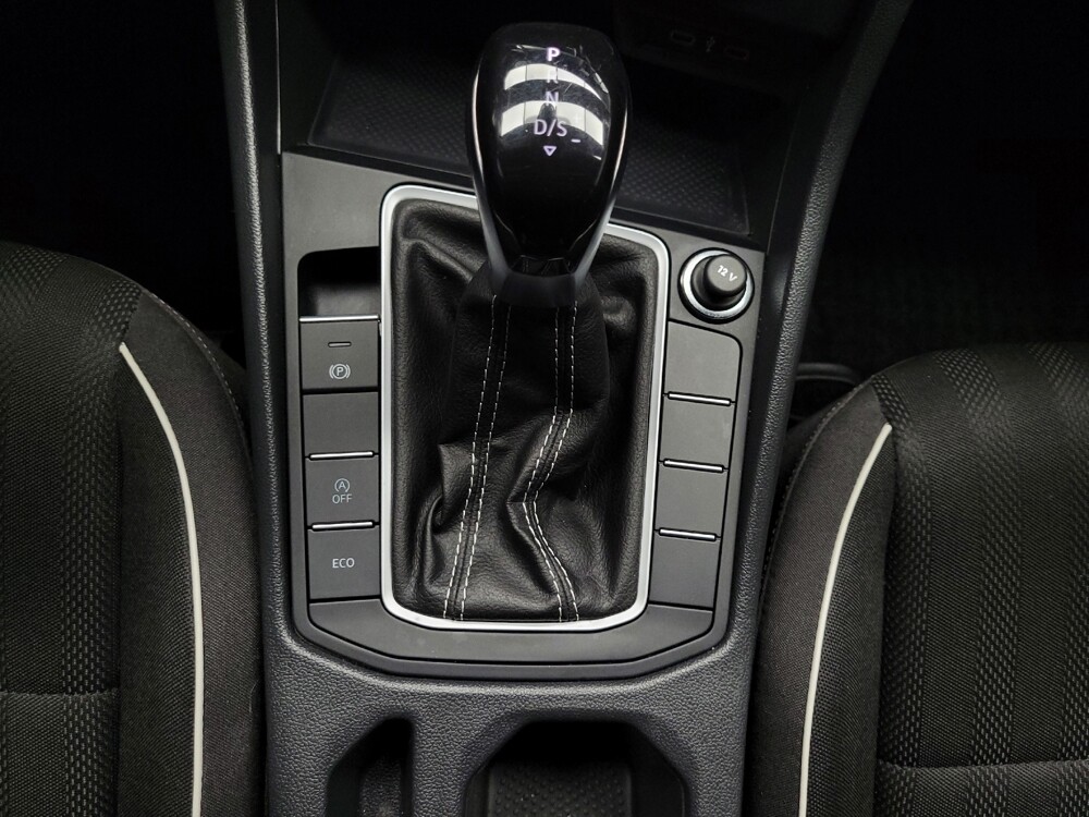 2024 Volkswagen Jetta in Las Vegas, NV 89102 - 18109350 26