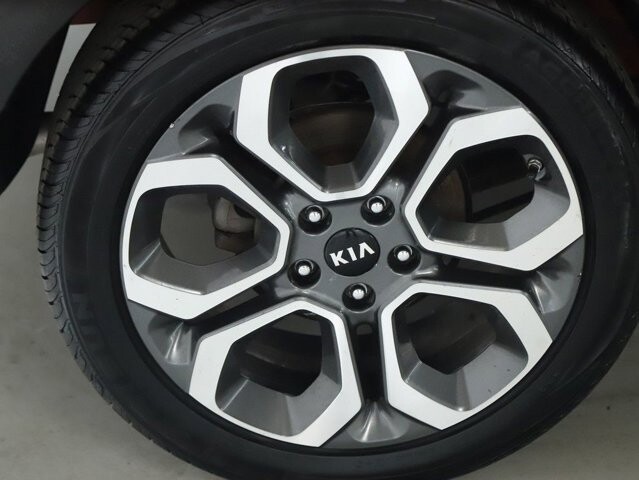 2020 Kia Soul in Bedford, OH 44146 - 18109356 12