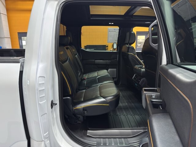 2023 Ford F150 in Burlington, WI 53105 - 18109361 21