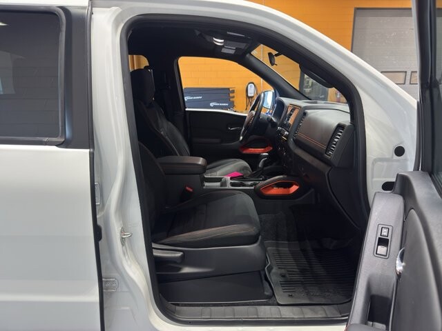 2022 Nissan Frontier in Burlington, WI 53105 - 18109363 18