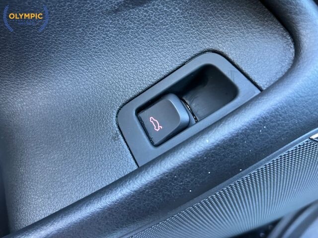 2012 Audi A6 in Decatur, GA 30032 - 18109368 38