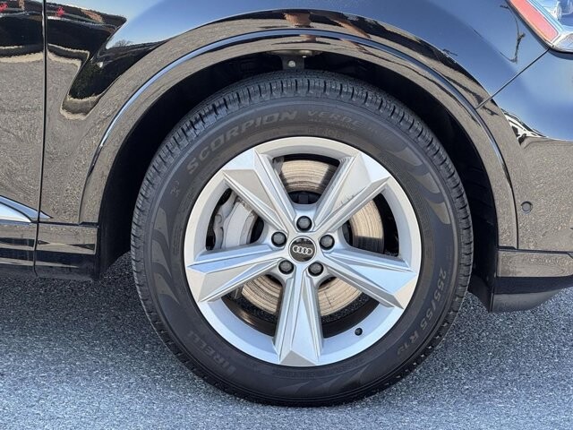 2021 Audi Q7 in Winchester, VA 22602 - 18109370 7