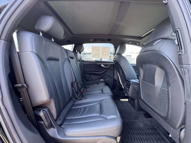 2021 Audi Q7 in Winchester, VA 22602 - 18109370 11