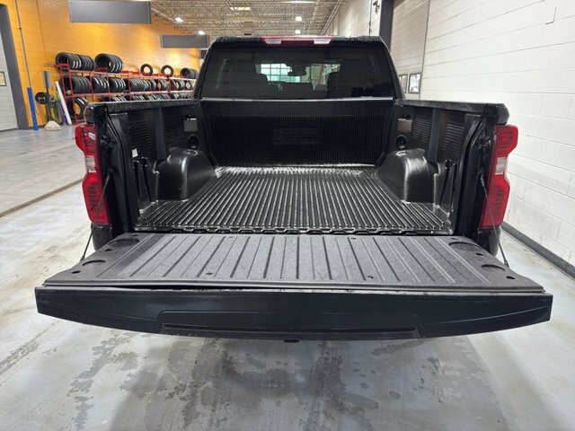 2025 Chevrolet Silverado 1500 in Burlington, WI 53105 - 18109372 20