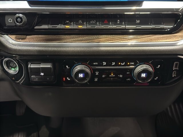 2025 Chevrolet Silverado 1500 in Burlington, WI 53105 - 18109372 29