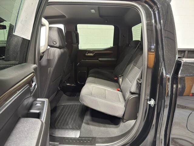 2025 Chevrolet Silverado 1500 in Burlington, WI 53105 - 18109372 10