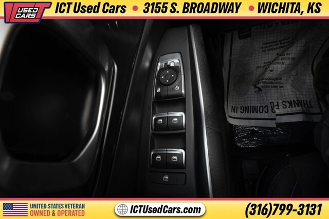 2022 Kia Sorento in Wichita, KS 67216 - 18109375 13