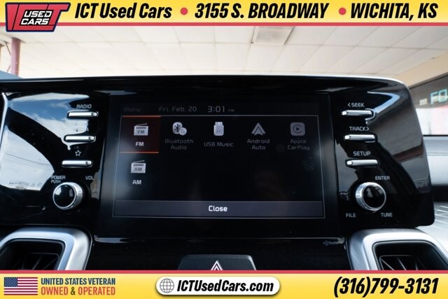 2022 Kia Sorento in Wichita, KS 67216 - 18109375 8