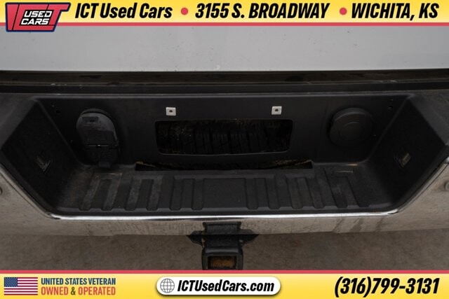 2017 Chevrolet Silverado 1500 in Wichita, KS 67216 - 18109376 5