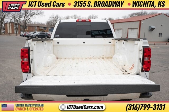 2017 Chevrolet Silverado 1500 in Wichita, KS 67216 - 18109376 3