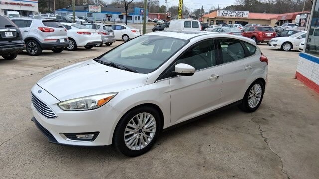 2017 Ford Focus in Cartersville, GA 30120 - 18109379 3