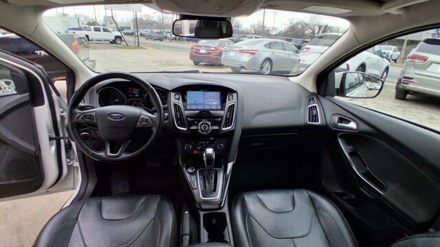 2017 Ford Focus in Cartersville, GA 30120 - 18109379 11