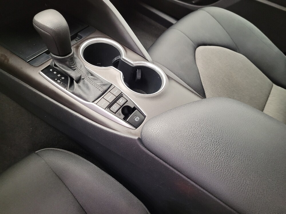 2021 Toyota Camry in Chandler, AZ 85225 - 18109383 26