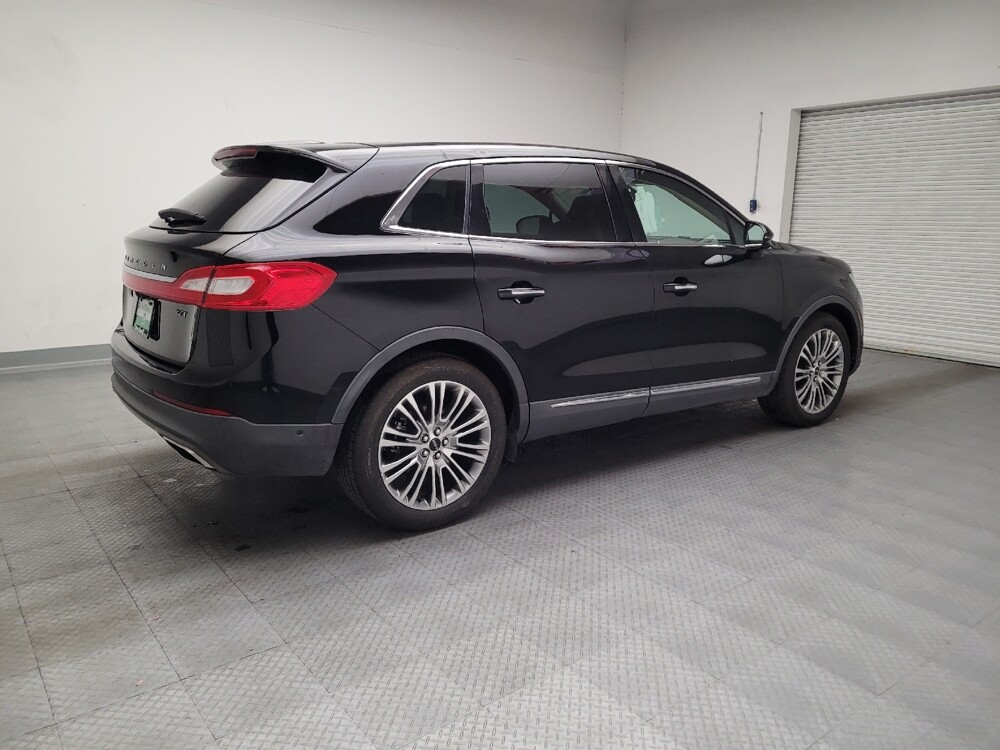 2017 Lincoln MKX in Sacramento, CA 95821 - 18109387 10
