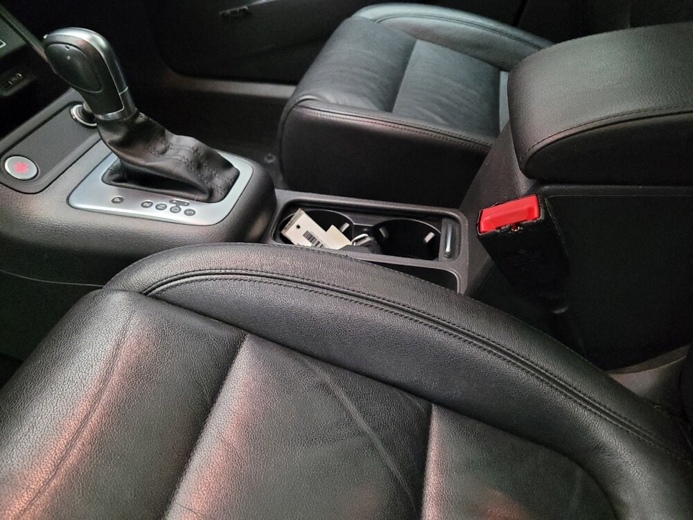 2016 Volkswagen Tiguan in Sacramento, CA 95821 - 18109400 26