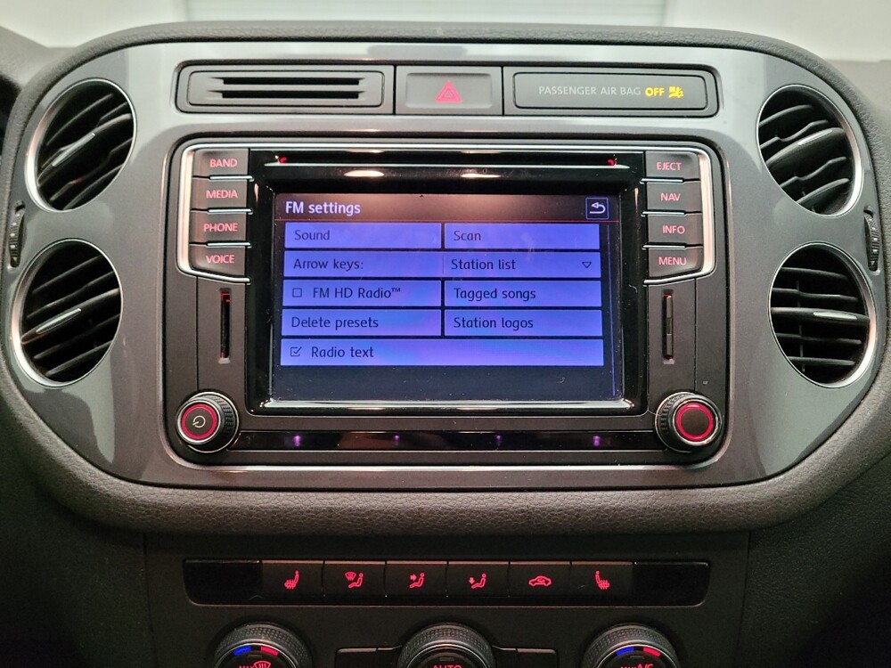 2016 Volkswagen Tiguan in Sacramento, CA 95821 - 18109400 25