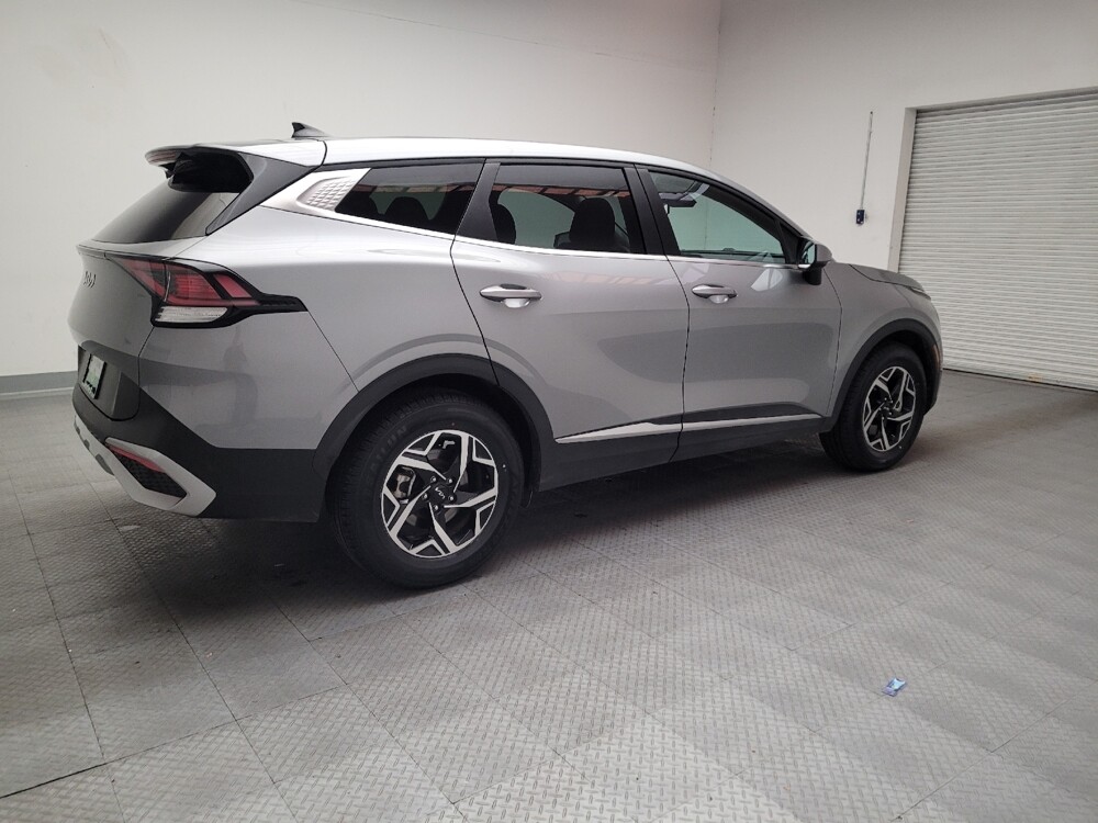 2024 Kia Sportage in Sacramento, CA 95821 - 18109401 10