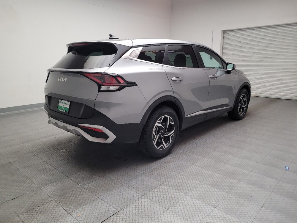 2024 Kia Sportage in Sacramento, CA 95821 - 18109401 9