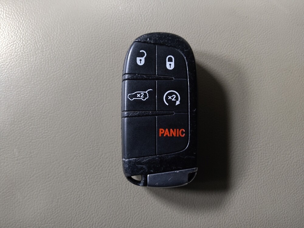 2018 Jeep Grand Cherokee in Jackson, MS 39211 - 18109416 32