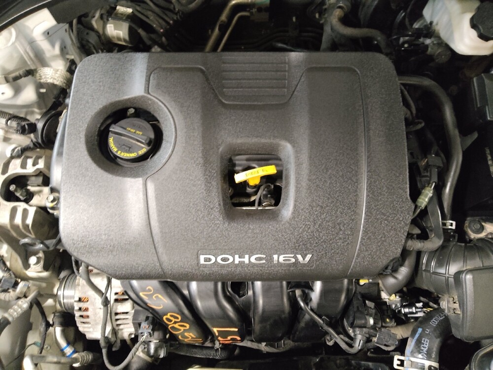 2017 Hyundai Elantra in Arlington, TX 76011 - 18109419 30