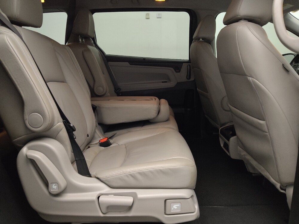 2018 Honda Odyssey in Oklahoma City, OK 73139 - 18109424 21