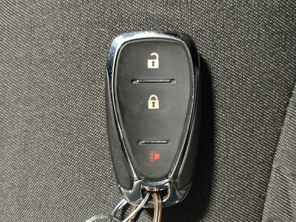 2021 Chevrolet Equinox in Oklahoma City, OK 73139 - 18109433 32