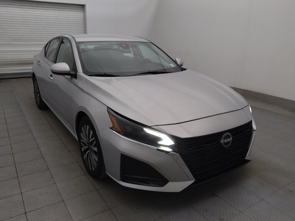 2023 Nissan Altima in Tampa, FL 33612 - 18109441 13