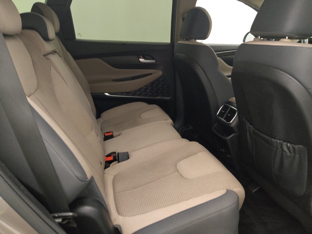 2019 Hyundai Santa Fe in Clearwater, FL 33764 - 18109447 19