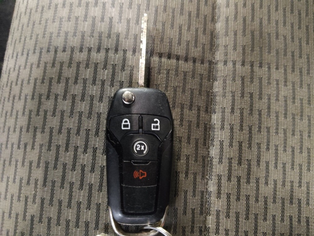 2015 Ford F150 in Tallahassee, FL 32304 - 18109450 32