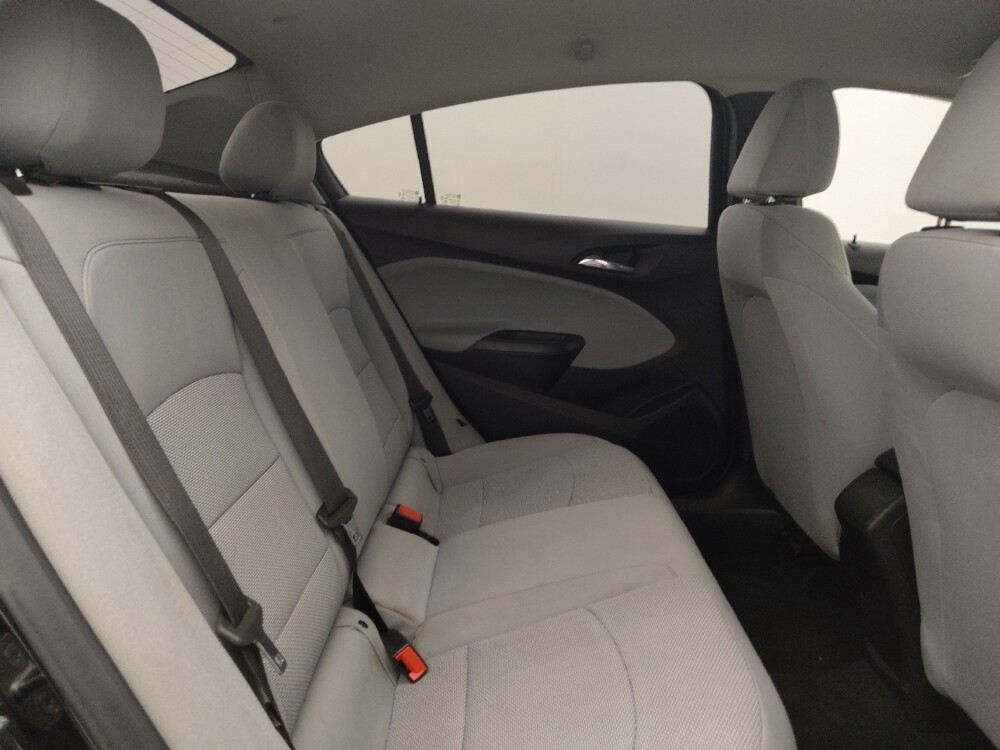 2019 Chevrolet Cruze in Clearwater, FL 33764 - 18109455 19