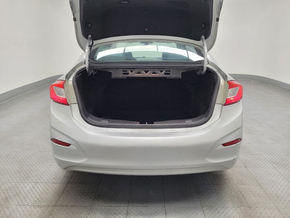 2017 Chevrolet Cruze in Las Vegas, NV 89104 - 18109456 29